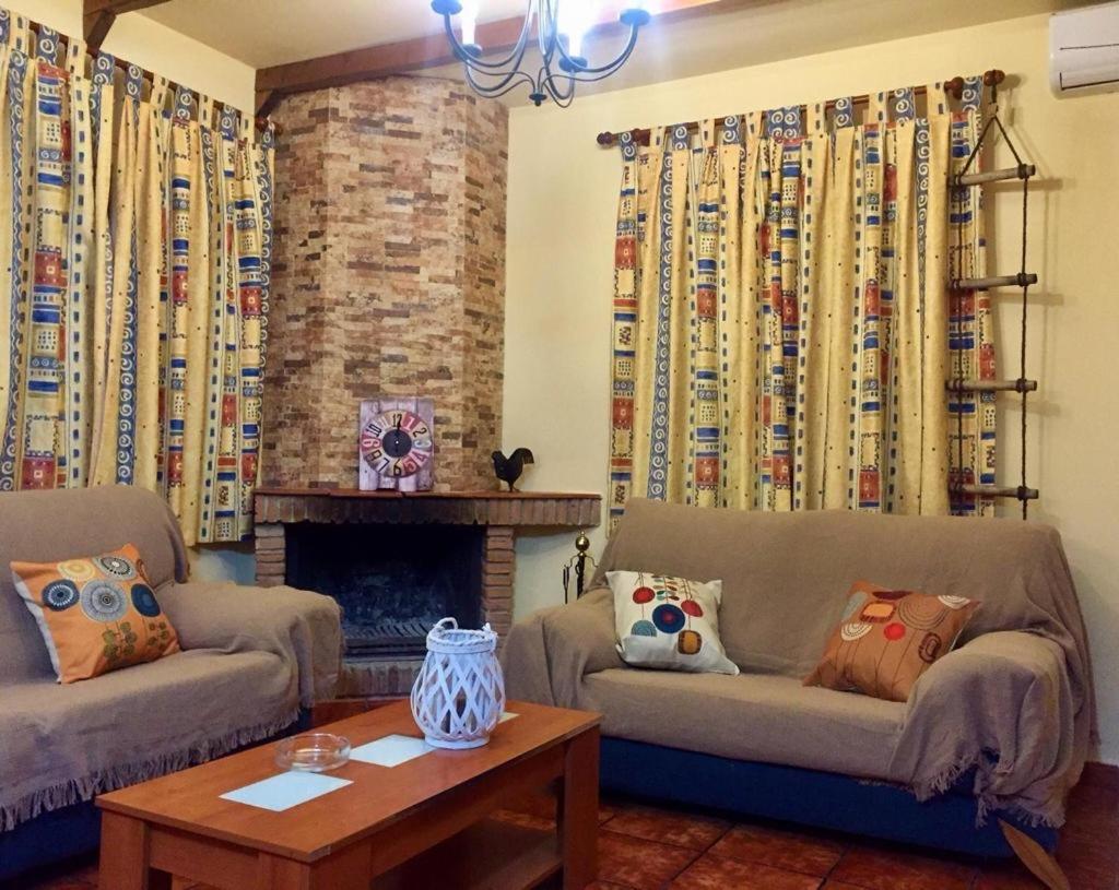 Torcales Del Lobo Apartamentos Rurales Pozo Alcon Bagian luar foto